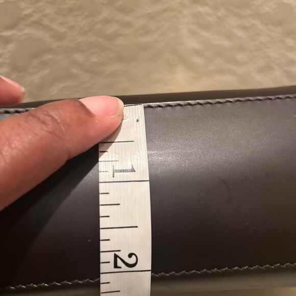 Gucci G Logo Glazed Leather Shoulder Bag Brown Minimalist Old Money Aesthetic - Picture 14 of 14